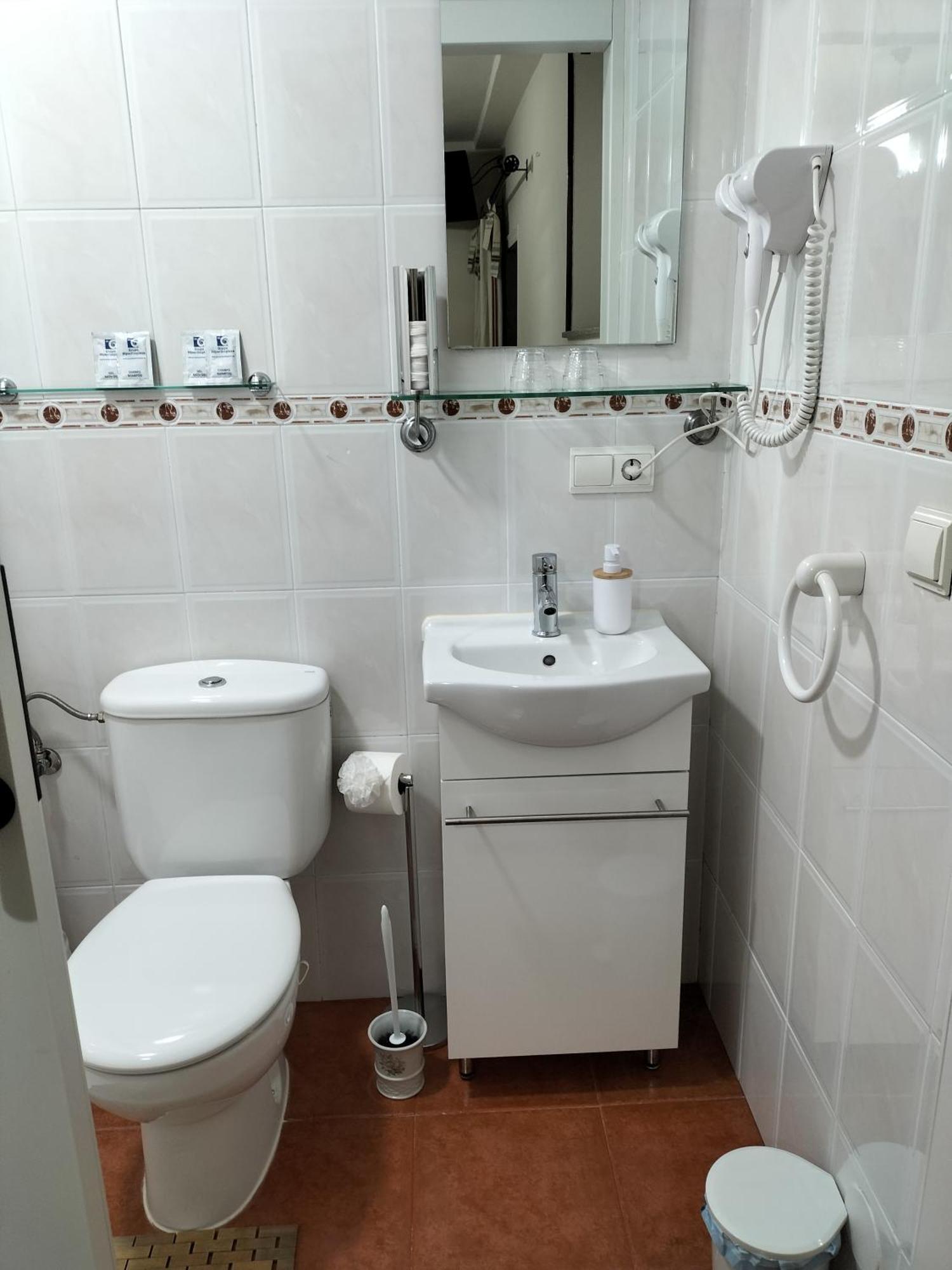 V.V Casa Mones Appartement Onís Buitenkant foto