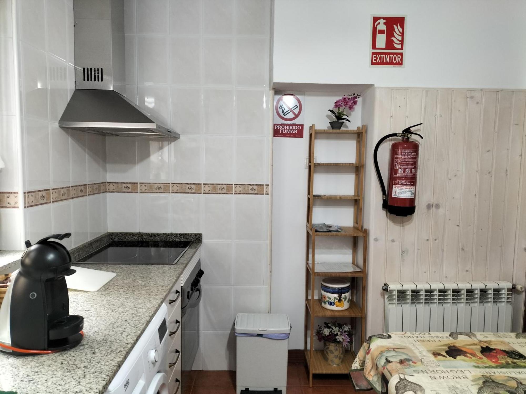 V.V Casa Mones Appartement Onís Buitenkant foto